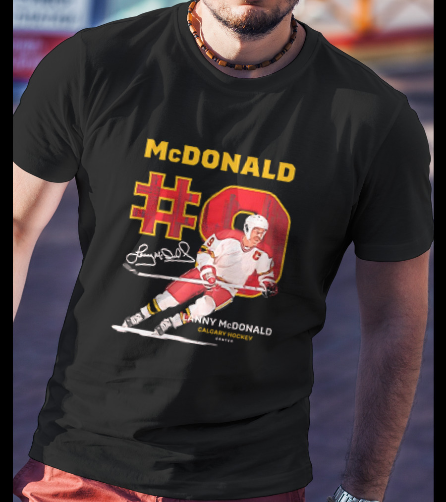 Lanny McDonald #9 Calgary Flames NHL Hockey Throwback Vintage Signature T-Shirt