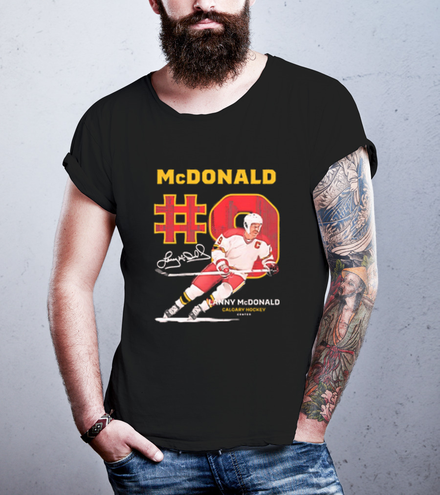 Lanny McDonald #9 Calgary Flames NHL Hockey Throwback Vintage Signature T-Shirt