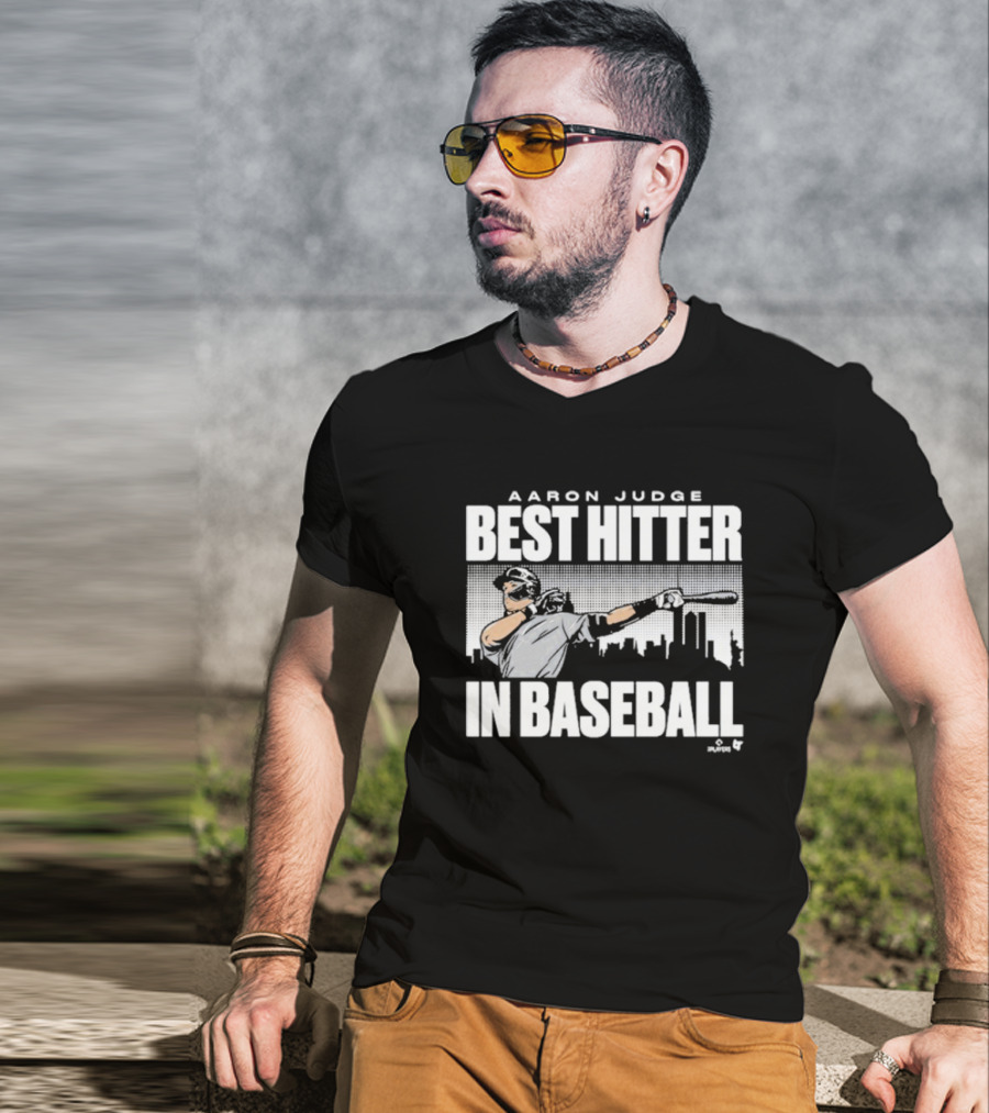 Aaron Judge Best Hitter In Baseball City Skyline Batter Swing T-Shirt
