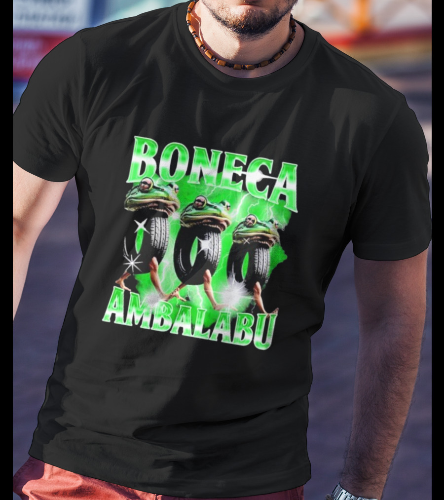 Boneca Ambalabu Frog Head With Tires And Green Lightning T-Shirt