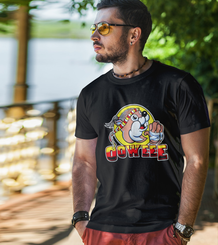 Buc-ee's Ooweee Muay Thai Beaver With Headband And Wrapped Fist T-Shirt