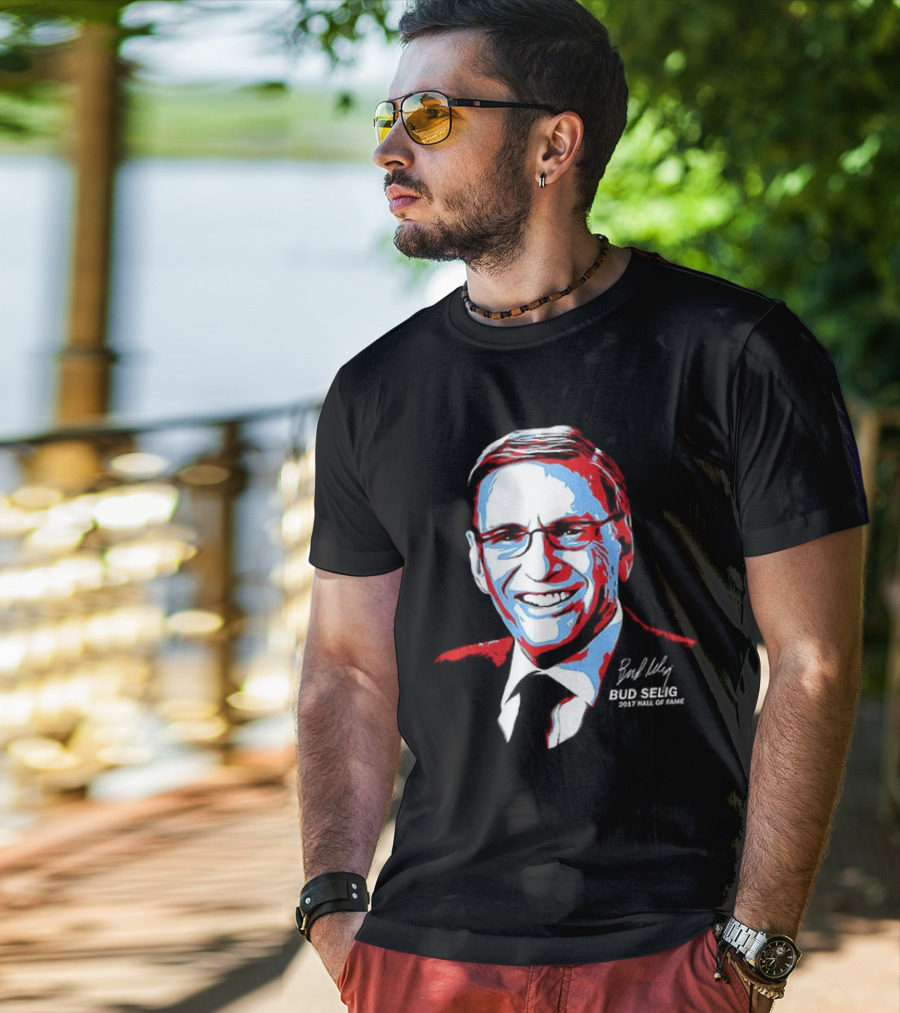 Bud Selig Commissioner Signature Red Blue White T-Shirt