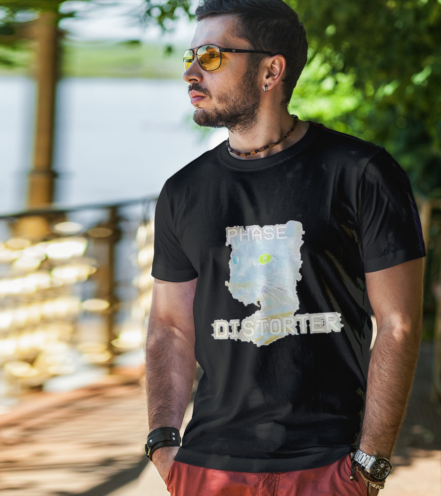 Cat Phase Distorter Optical Effect With Colorful Eyes T-Shirt