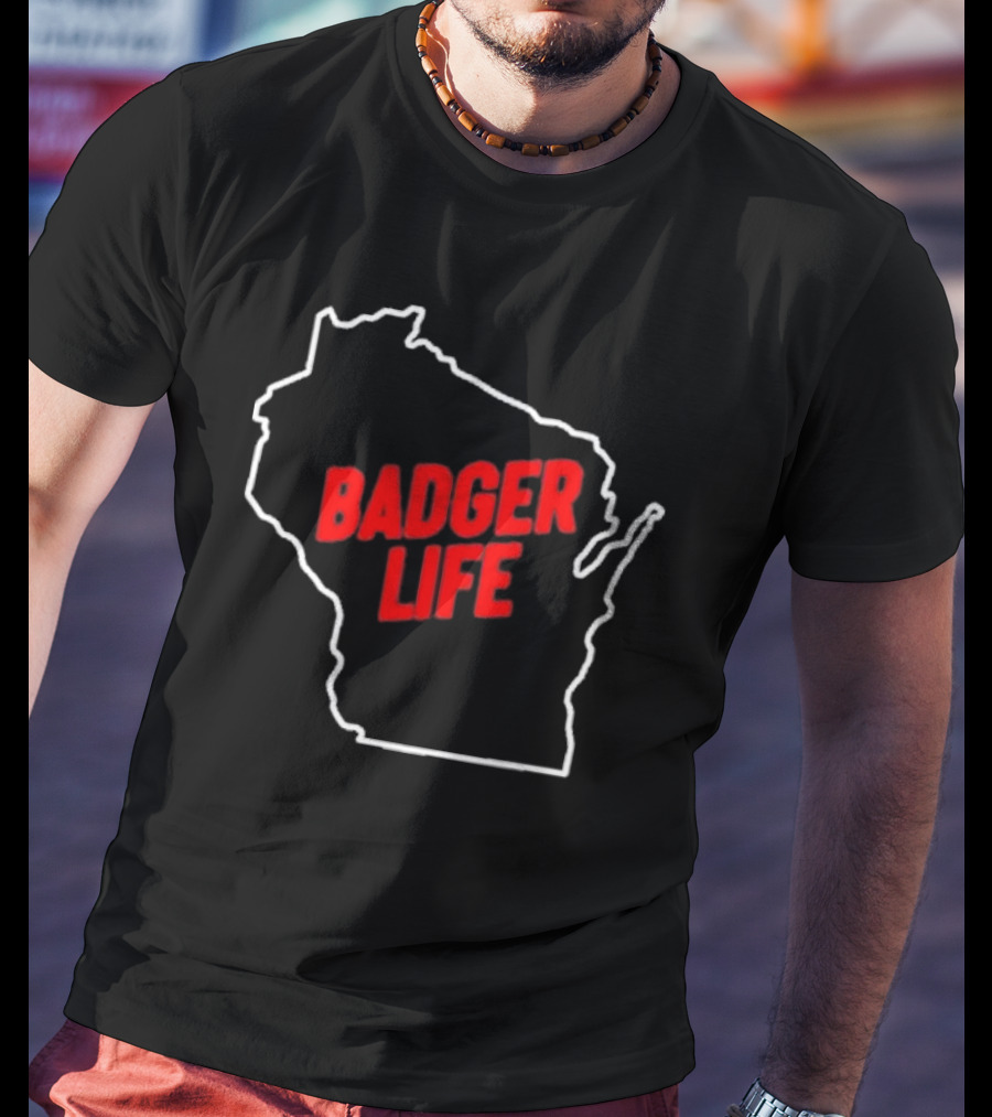 America's Dairyland Wisconsin Badger Life Map Design T-Shirt