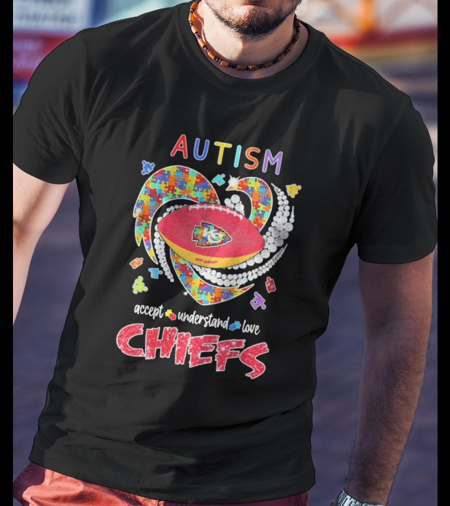 Autism Accept Understand Love Kansas City Chiefs Puzzle Heart T-Shirt