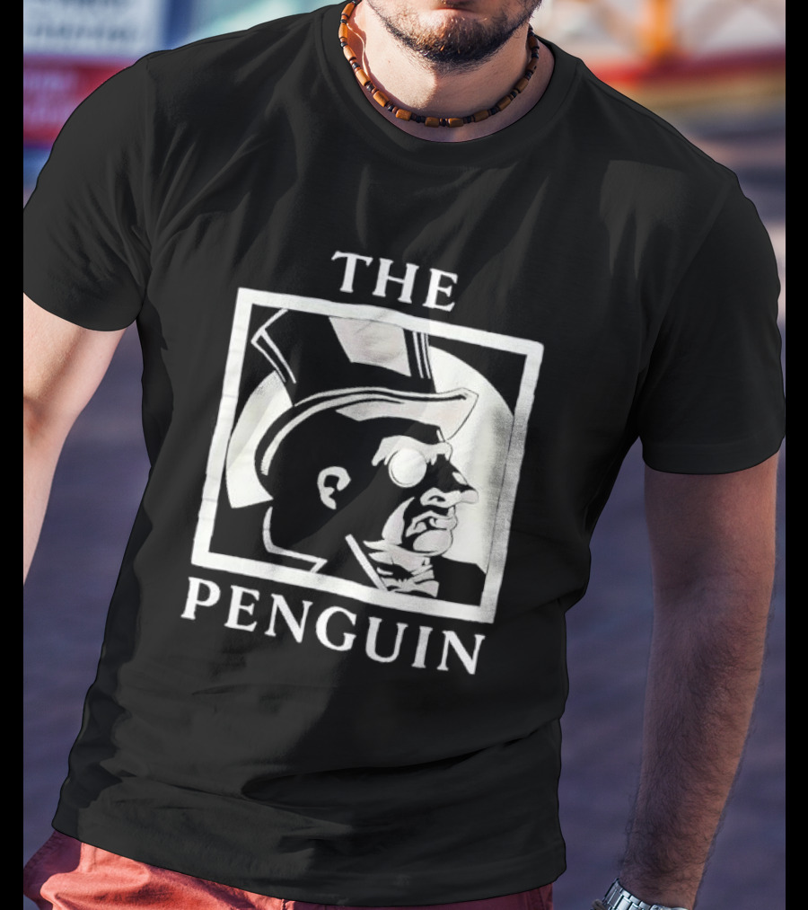 Batman Returns The Penguin Villain Silhouette Art T-Shirt