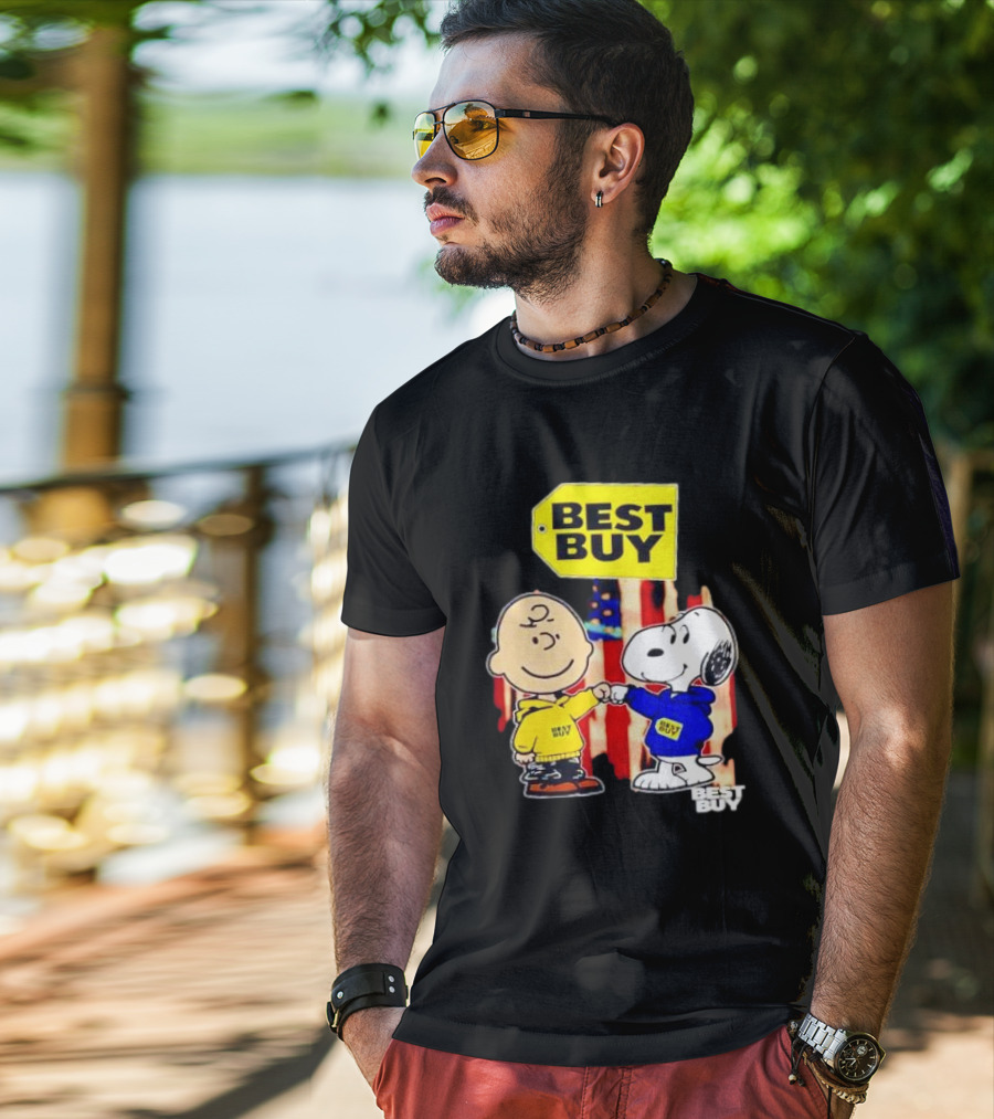 Best Buy Charlie Brown Snoopy Yellow Blue S Fist Bump T-Shirt