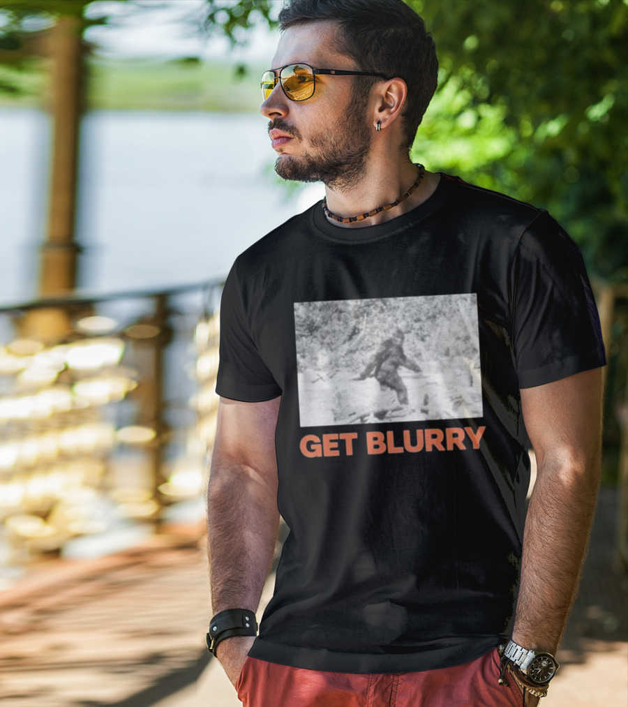 Blurry Creatures Get Blurry Bigfoot Image Classic Style T-Shirt