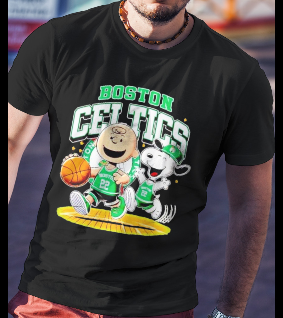 Boston Celtics Charlie Brown Snoopy Basketball Fan Fun T-Shirt