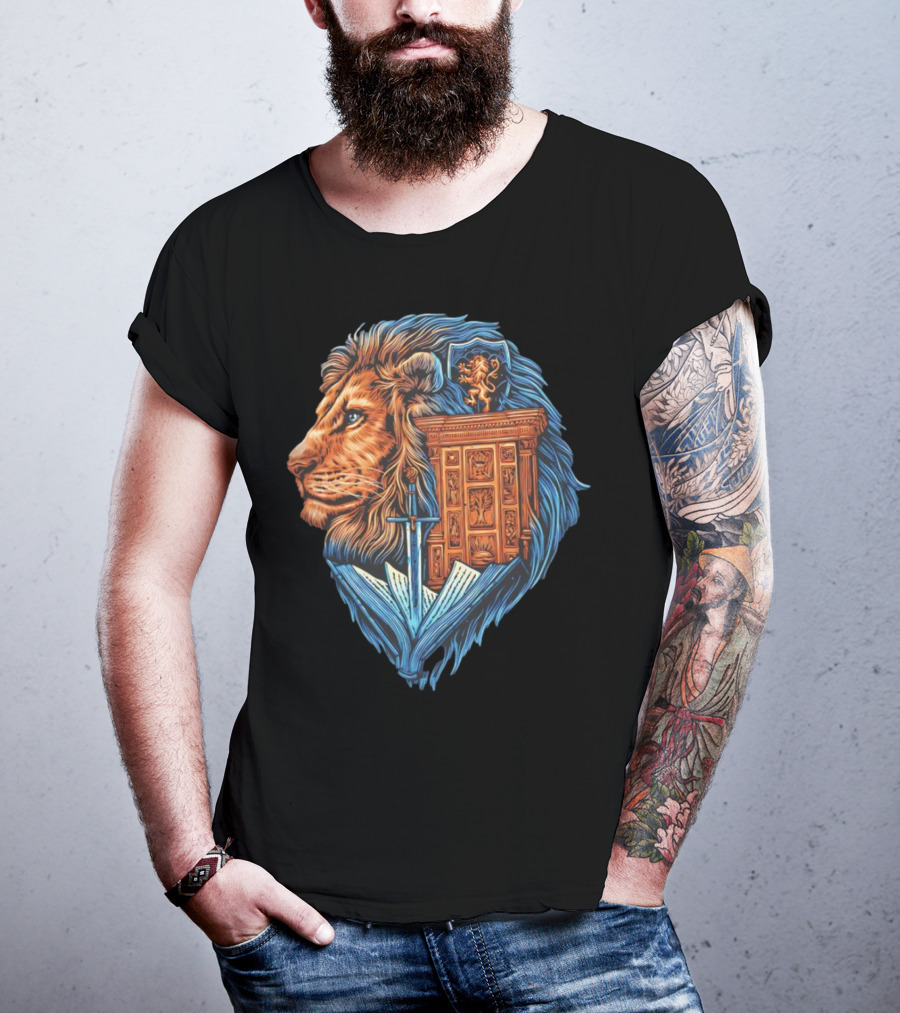 C.S. Lewis’ The Chronicles Of Narnia The Lion The Witch And The Wardrobe Love And Fantasy T-Shirt
