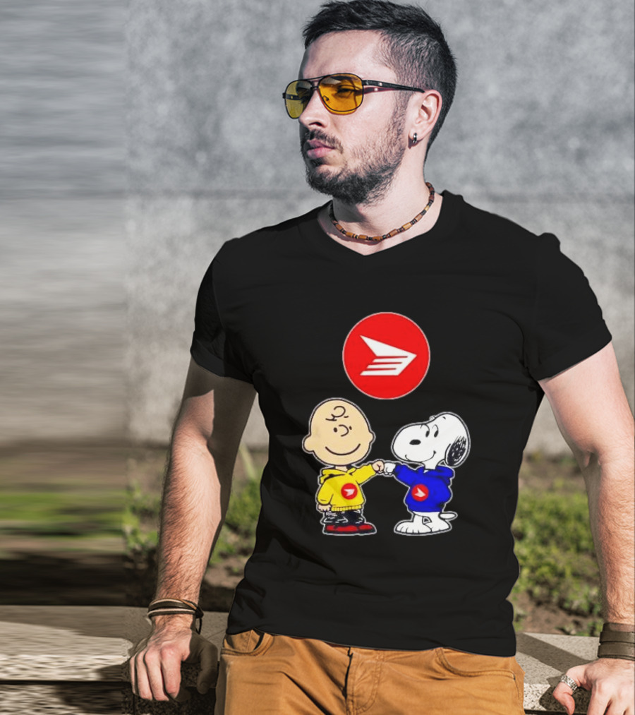 Canada Post Charlie Brown And Snoopy T-Shirt