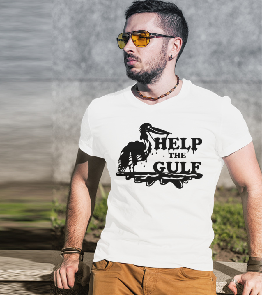 Help The Gulf Oil Spill Awareness Pelican T-Shirt