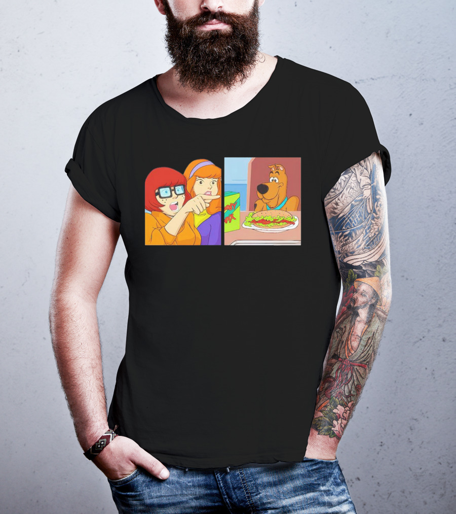 Velma Daphne Scooby-Doo Mystery Incorporated Funny Pizza Reaction T-Shirt
