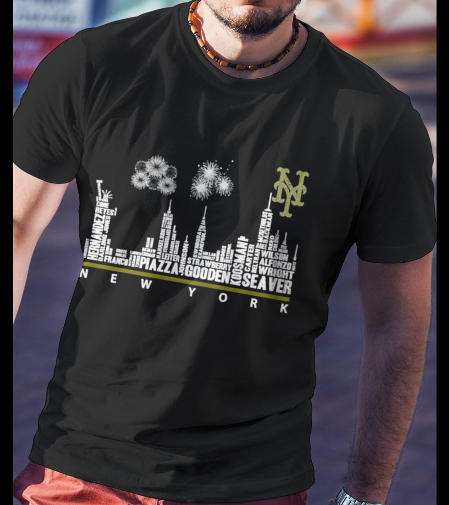 New York Mets Skyline With Player Names T-Shirt