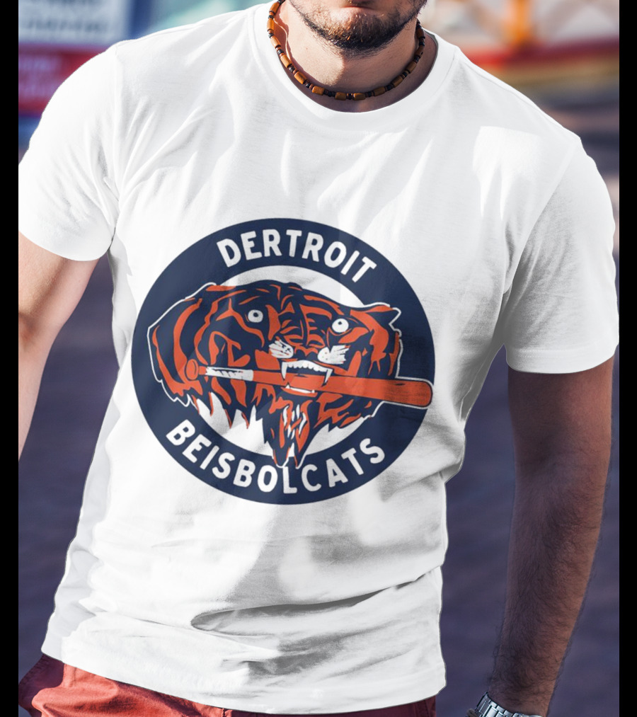 Dertroit Beisbolcats Tiger Logo With Baseball Bat T-Shirt