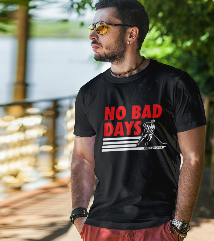 No Bad Days Hockey Club Skater Stripe Motif T-Shirt