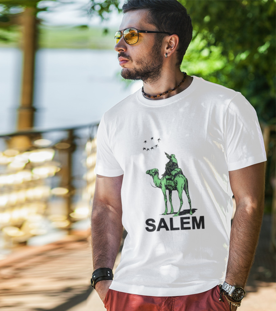 Salem Silkroad Camel And Stars In Green T-Shirt