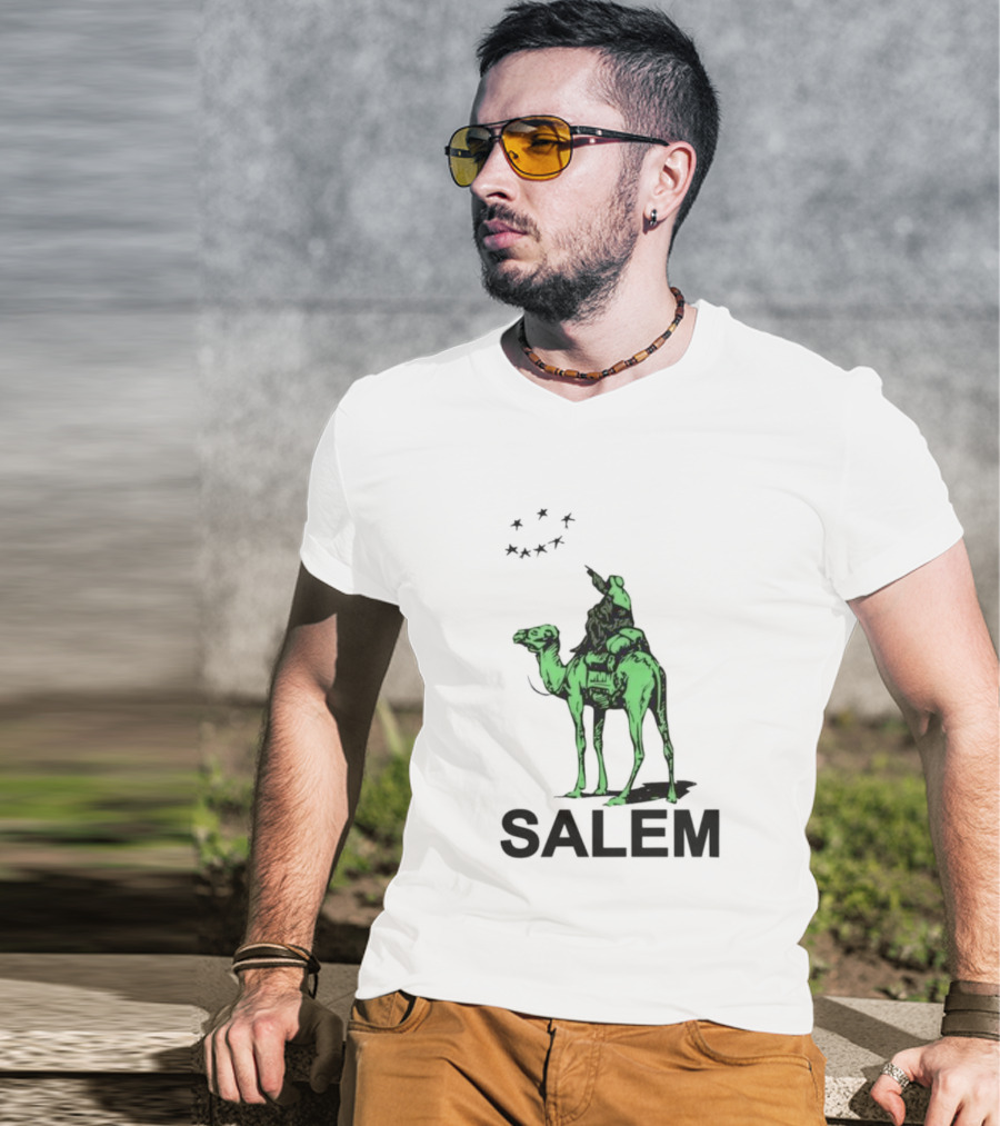 Salem Silkroad Camel And Stars In Green T-Shirt