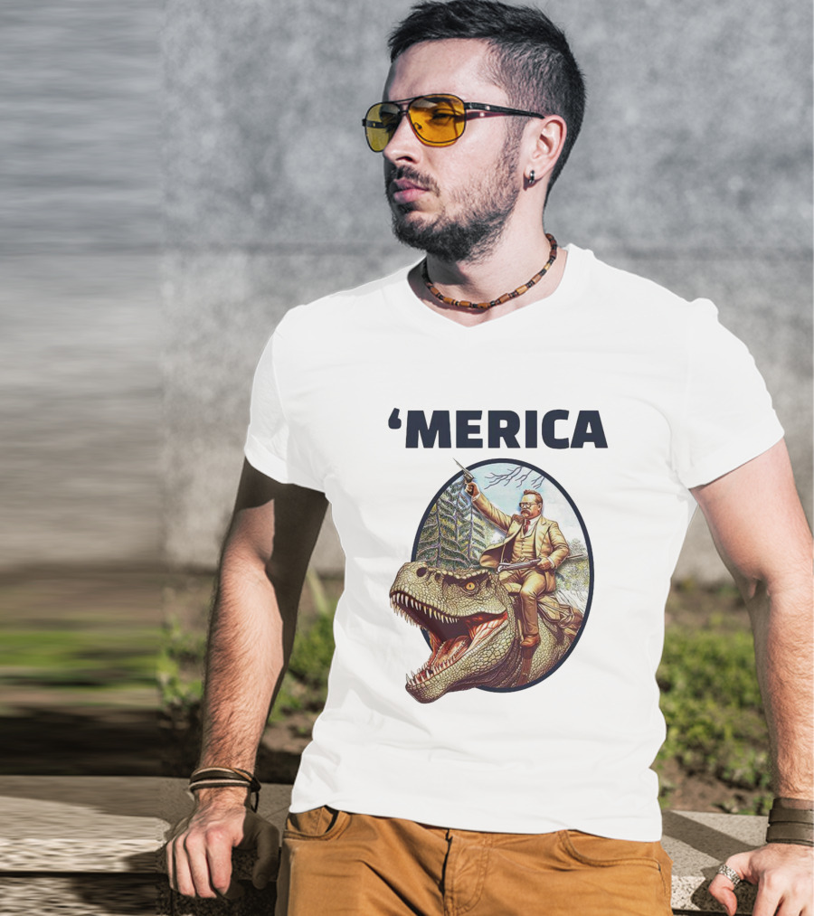 Theodore Roosevelt Riding Dinosaur ‘Merica Patriotic Adventure Scene T-Shirt