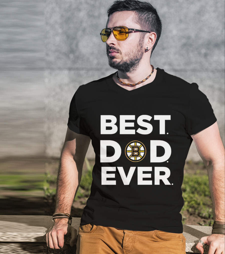 Boston Bruins Best Dad Ever Father's Day Gift Idea T-Shirt