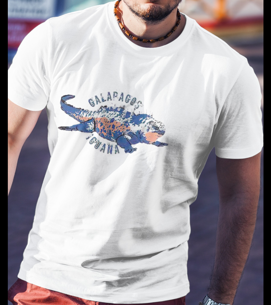 Galapagos Iguana Vintage Style Wildlife T-Shirt