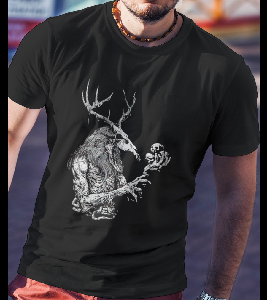Wendigo Antlered Skull Creature Grasping Skulls T-Shirt
