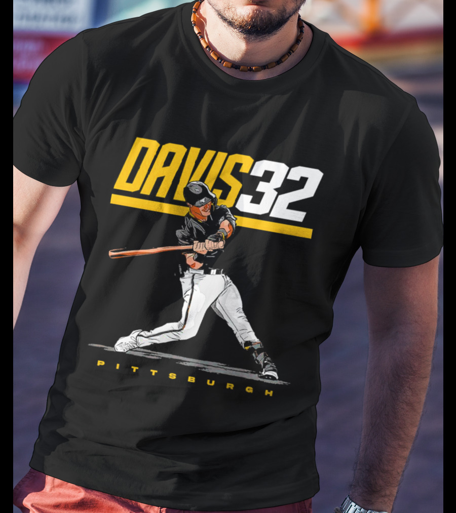 Davis 32 Pittsburgh Baseball Player Swinging Bat T-Shirt