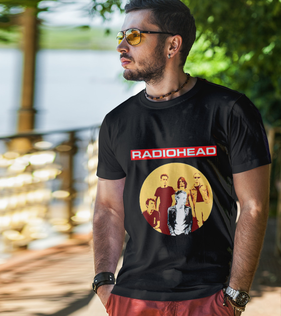 RADIOHEAD Band Members Vintage Circle T-Shirt