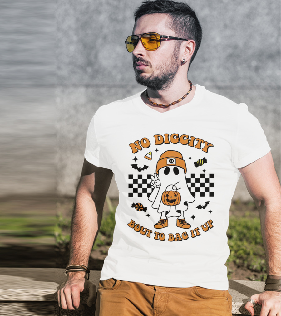 No Diggity Halloween Ghost Bout To Bag It Up With Candy And Pumpkins T-Shirt