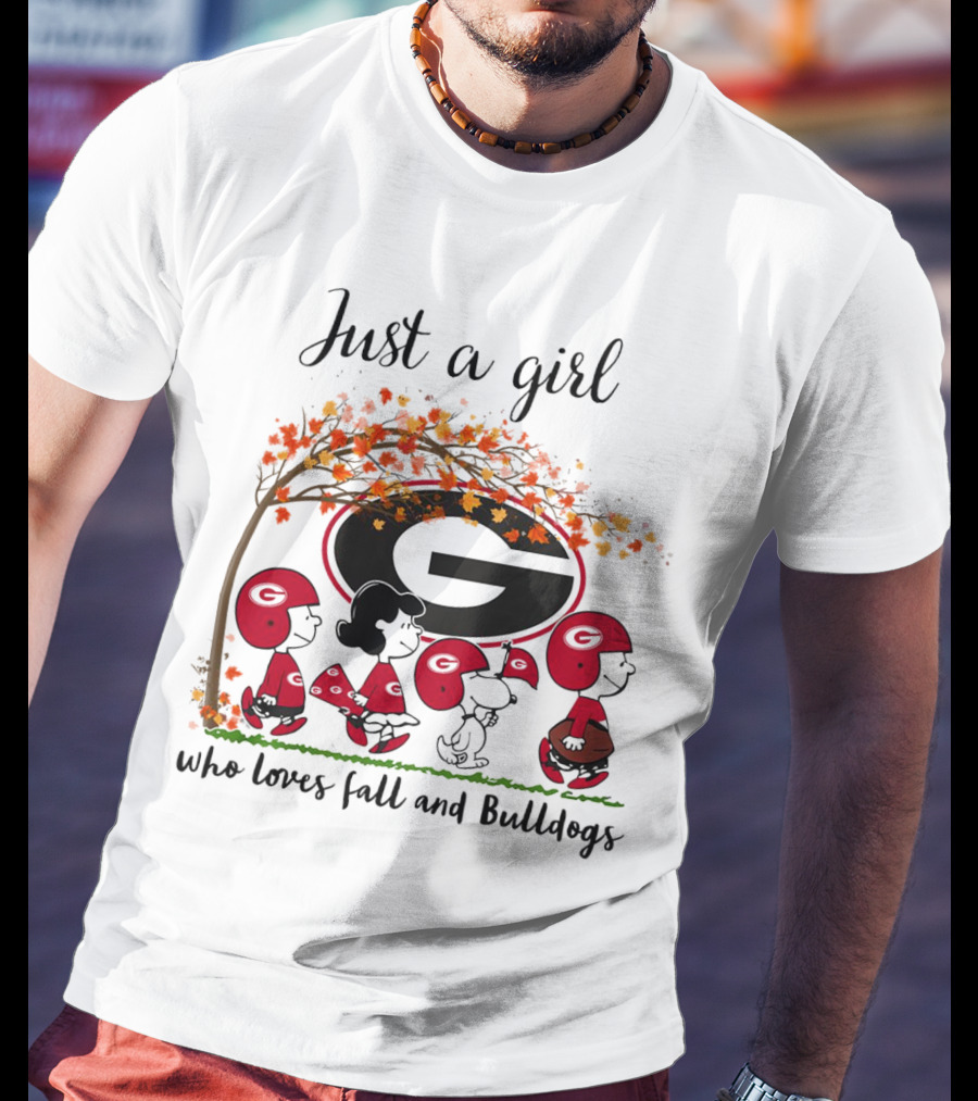 Just A Girl Who Loves Fall And Bulldogs Peanuts Cartoon Georgia Bulldogs Football T-Shirt