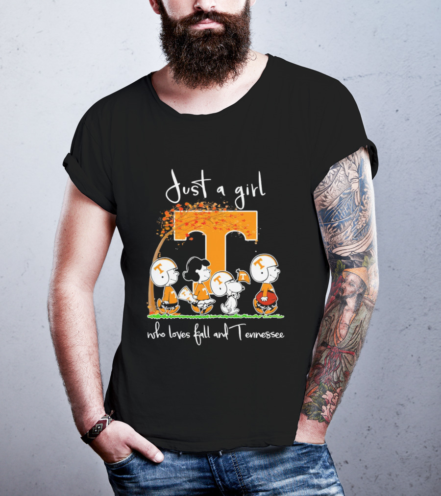 Just A Girl Who Loves Fall And Tennessee Volunteers Peanuts T-Shirt