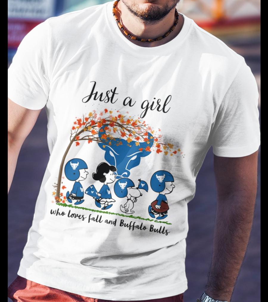 Just A Girl Who Loves Fall And Buffalo Bulls Peanuts Cartoon T-Shirt