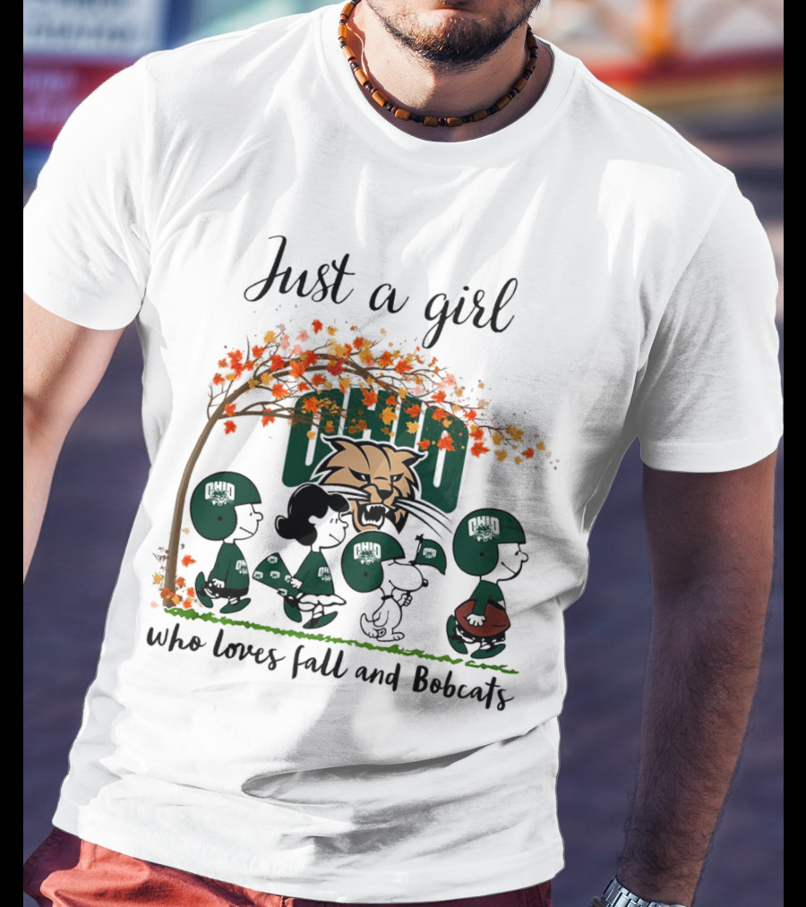 Just A Girl Who Loves Fall And Ohio Bobcats Peanuts Cartoon T-Shirt