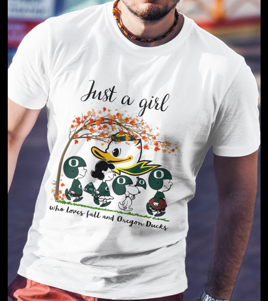 Just A Girl Who Loves Fall And Oregon Ducks Peanuts Cartoon T-Shirt