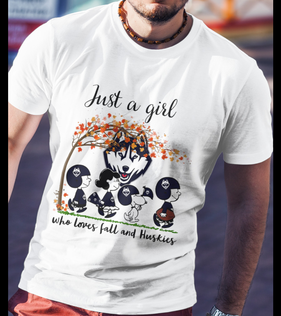 Just A Girl Who Loves Fall And Huskies Peanuts Cartoon T-Shirt