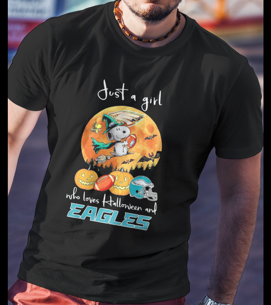 Just A Girl Who Loves Halloween And Philadelphia Eagles Snoopy T-Shirt