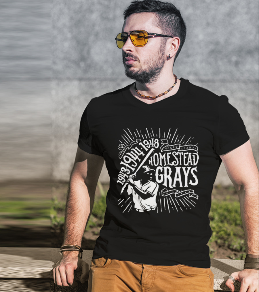 Pittsburgh Negro League Homestead Grays 1943 1944 1948 Baseball Player T-Shirt