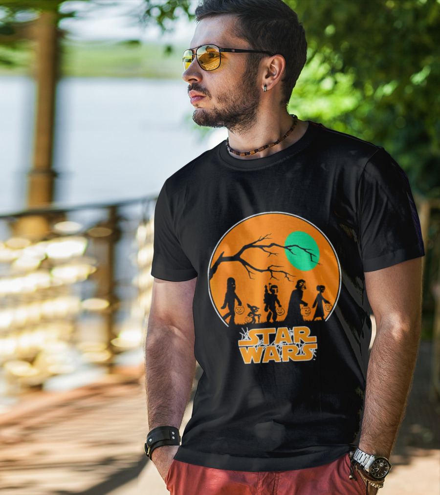 Star Wars Halloween Trick-or-Treating Silhouette Moon T-Shirt