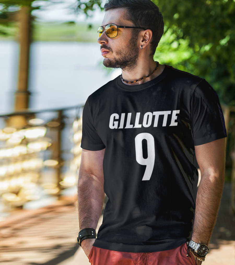 Gillotte 9 Louisville Cardinals Ashton T-Shirt
