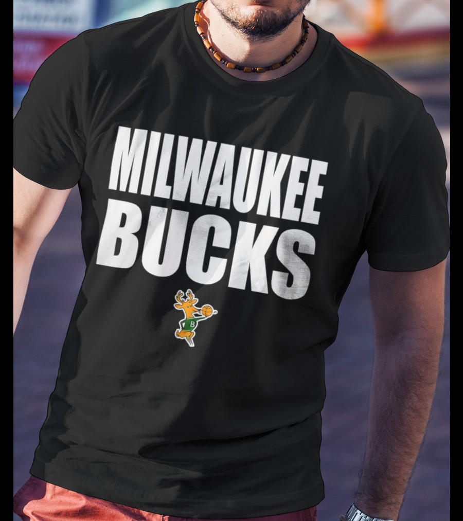 Milwaukee Bucks Mitchell And Ness Hardwood Classic Vintage T-Shirt