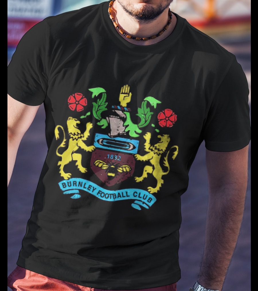 Burnley FC 1882 Crest Burnley Football Club Badge Emblem T-Shirt
