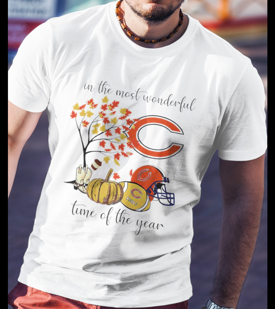 In The Most Wonderful Time Of The Year Chicago Bears Thanksgiving Helmets And Autumn Leaves T-Shirt