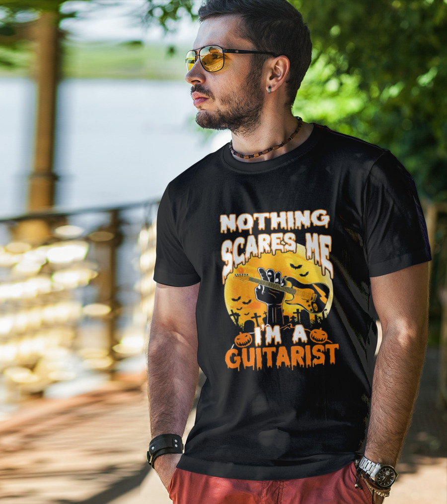 Nothing Scares Me I'm A Guitarist Music Vintage Halloween Graveyard Scene Guitar Hand Pumpkins Bats T-Shirt