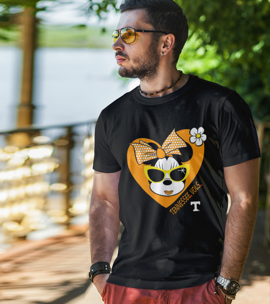 Minnie Mouse Tennessee Vols Heart And Sunglasses Fan T-Shirt