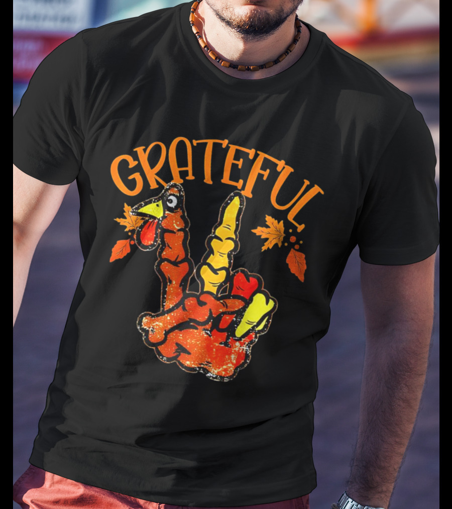 Grateful Thanksgiving Turkey Peace Hand Sign With Autumn Leaves T-Shirt