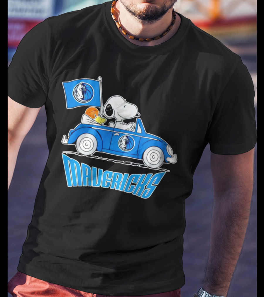 Mavericks Basketball Snoopy Driving Car With Logo Flag T-Shirt