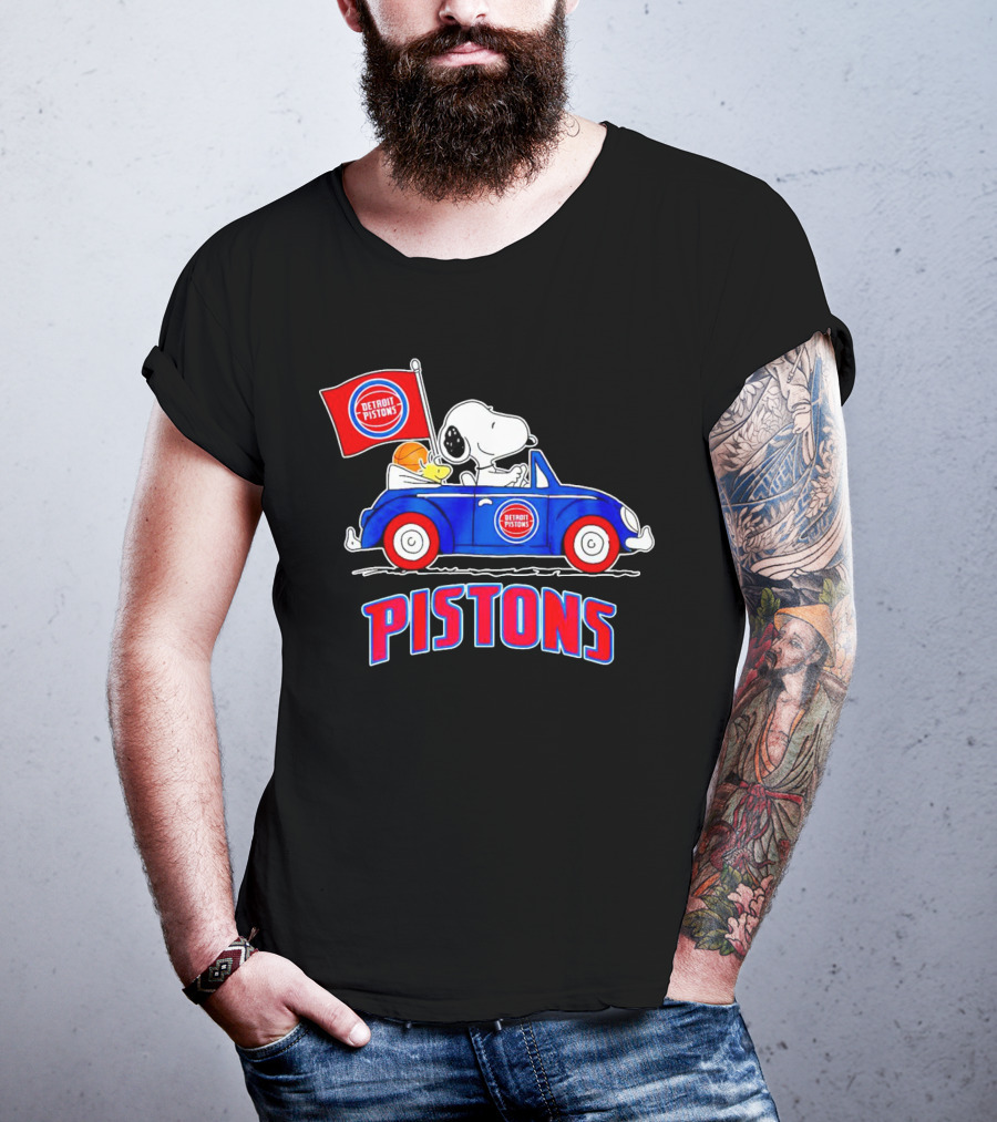 Detroit Pistons Basketball Snoopy Driving Car With Flag T-Shirt