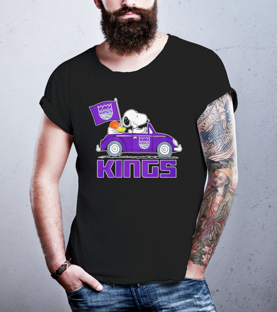 Sacramento Kings Snoopy Dog Driving Car With Flag And Basketball T-Shirt