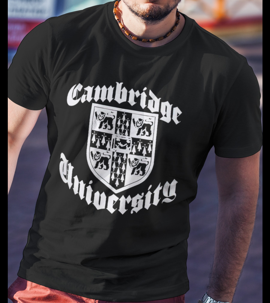 Cambridge University Classic Coat Of Arms Crest T-Shirt