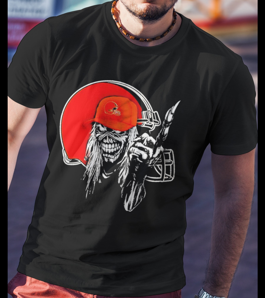 Cleveland Browns Skull With Helmet Halloween Football T-Shirt